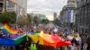 Parada ponosa zakazana u Beogradu za septembar se otkazuje ili odlaže, poručio predsednik Srbije Aleksandar Vučić (Foto: Učesnici Parade ponosa u Beogradu 18. septembra 2021)