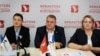 Președinta partidului „Renaștere”, Natalia Parasca (stânga), alături de parlamentarii Alexandr Nesterovschi și Irina Lozovan. Ultimii doi au fost condamnați la închisoare cu executare pentru finanțarea ilegală a partidului.