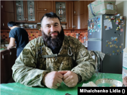Husein Džambetov, komandant diverzantsko-izviđačke grupe Ičkerijanskog bataljona koji se bori na strani Ukrajine