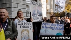 Serbia - Protest al belgrădenilor, în noiembrie 2022, față de nivelul înalt al poluării.