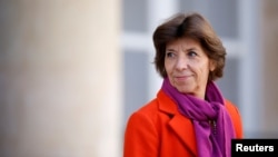 FRANCE - French Foreign and European Affairs Minister Catherine Colonna leaves following the weekly cabinet meeting at the Elysee Palace in Paris, October 26, 2022. 
