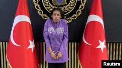 پولیسو د برید په تور نیول شوې ښځه د اهلام البشیر او د سوریې تبعه معرفي کړې.