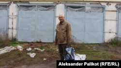 Fermierul Oleh Dudka: „Să rămâi ca să-ți aperi acareturile te-ar putea costa viața.”