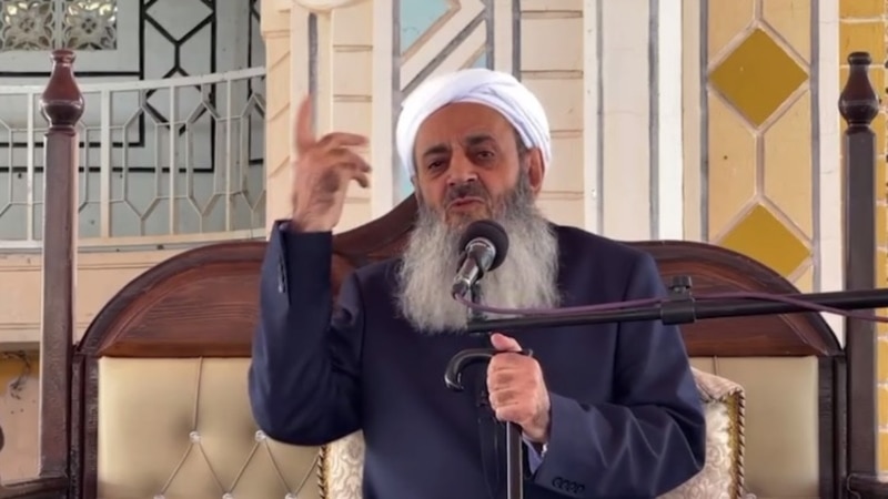 انتقاد مولوی عبدالحمید از «تهدید و ارعاب» توسط هیئت اعزامی خامنه‌ای