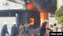 آتش‌سوزی روز یکشنبه در کارخانه تولید مواد شیمیایی در شهرک صنعتی مبارکه اصفهان