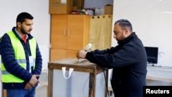 Дейр-эль-Балах шаарындагы добуш берүү. 26-апрель, 2026-жыл. Газа.