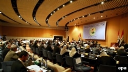 Iraq -- A general view of the Iraqi parliament session in Baghdad, 08Nov2006