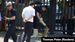 Паліцыя каля амбасады ЗША ў Пэкіне