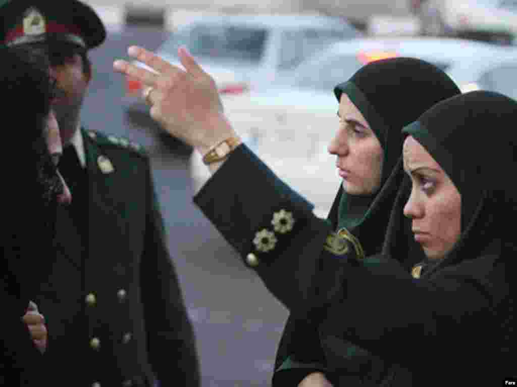 Iran, Iranian Government is launching a new Hijab plan against women, 04/22/2007