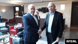 Григорий Карасин и Зураб Абашидзе на переговорах в Праге