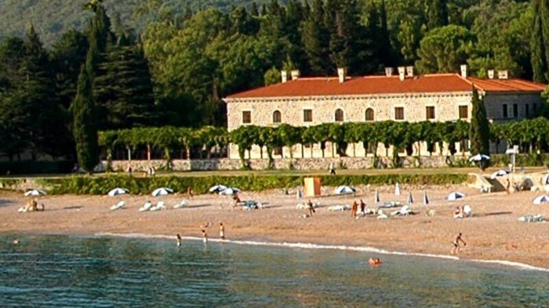 Враќање на имотот на српското кралско семејство во Црна Гора?