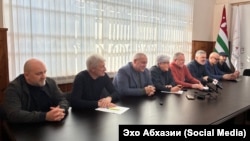 Пресс-конференция абхазских оппозиционеров. Фото – «Эхо Абхазии»