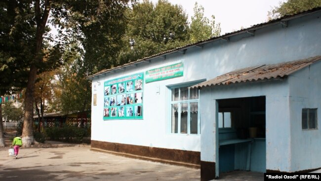 Детский сад "Санджобча" в городе Душанбе. Архивное фото