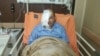 علیرضا رجایی، فعال سیاسی، چشم راست و بخشی از صورتش را از دست داد