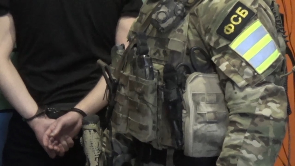 FSB Says 19 Alleged Members Of Terrorist Group Apprehended