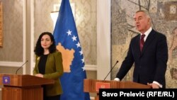 Predsjednica Kosova Vjosa Osmani i predsjednik Crne Gore Milo Đukanović u Podgorici 7. februara 2023. 