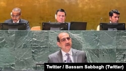Ambasadorul Siriei la ONU, Bassam Sabbagh, spune că ajutoarele internaționale vor ajunge la toți sirienii, indiferent de cine controlează militar regiunea în care e nevoie de asistență.