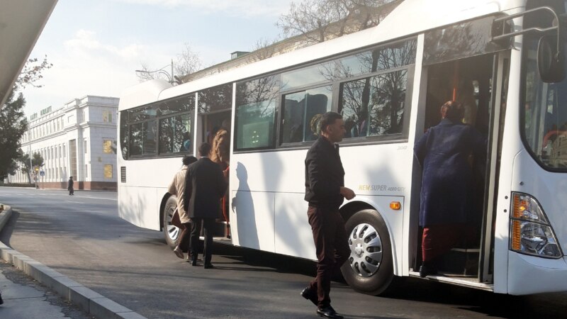 Lebapda jemgyýetçilik awtobuslarynyň kireý nyrhlary 200%-e çenli gymmatlady