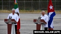 Meksički predsednik Andres Manuel Lopez Obrador i kubanski Miguel Diaz-Kanel u Meksiku, 11. februara