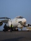 Министерство по чрезвычайным ситуациям Казахстана сообщило утром 7 февраля, что группа спасателей вылетела из Алматы в Турцию для участия в ликвидации последствий землетрясения. Ведомство не привело данных о количестве отправленных специалистов