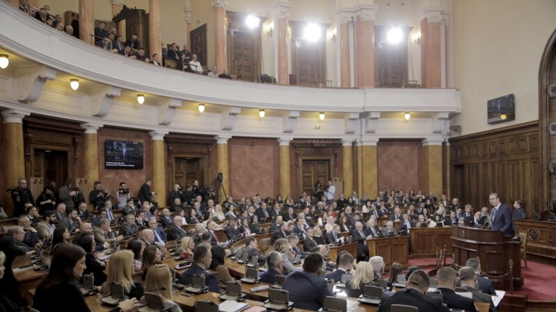 Српските пратеници ја продолжија седницата за Косово