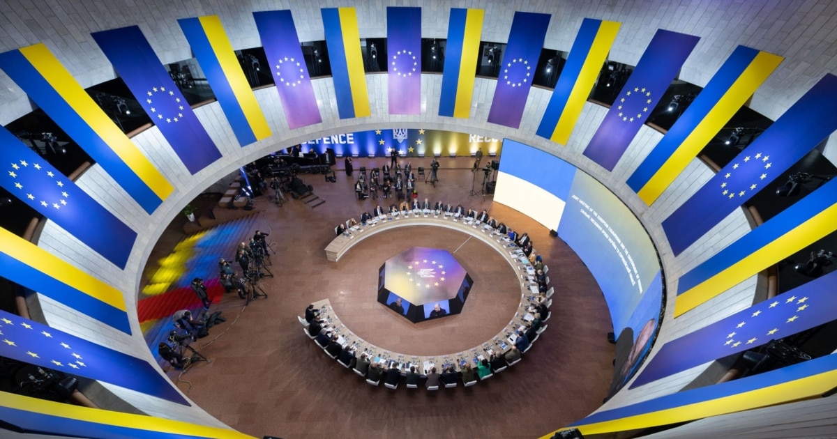 ЄС і Україна узгодили довгострокову угоду ЄС і Україна узгодили довгострокову угоду