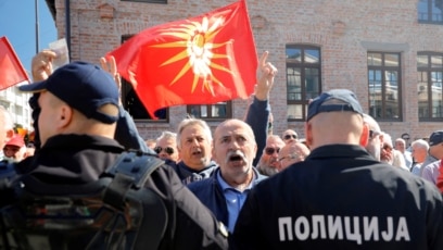 Пребит българин привикан посланик опасност от провокации Напрежението между България