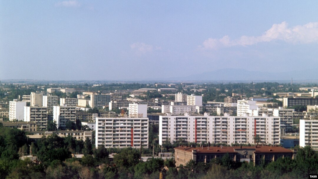 Панельные дома во франции