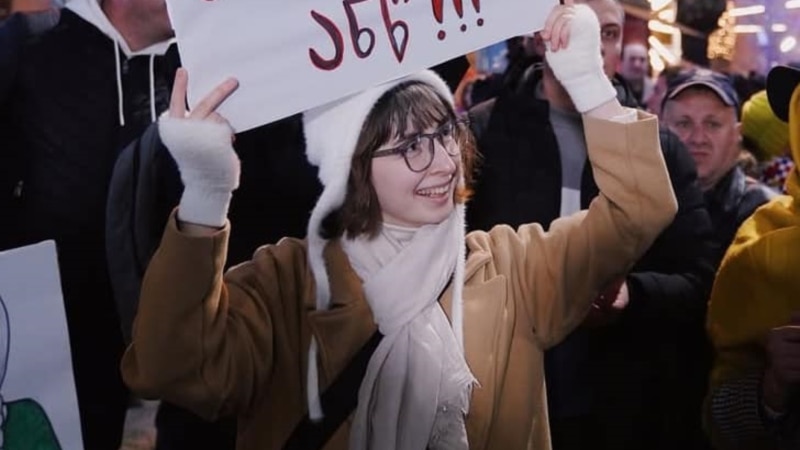 დაწყებითების პედაგოგ მარინე ნანავას 5-დღიანი პატიმრობა შეუფარდეს