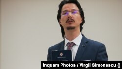 Judecătorul Cristian Danileț a fost exclus ieri din magistratură pentru postarea pe TikTok a unor filmulețe din viața privată.