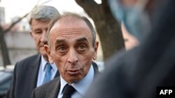 Éric Zemmour sajtótájékoztatója Jerevánban 2021. december 13-án