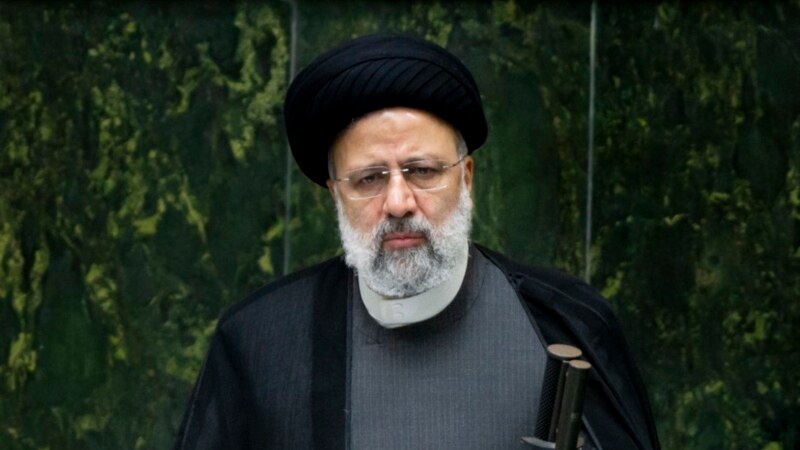 Британија го моли Иран за сериозен пристап кон нуклеарните разговори