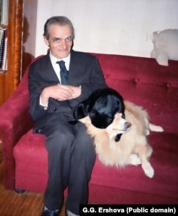 Yurij Knorozov ranih 1990-ih.