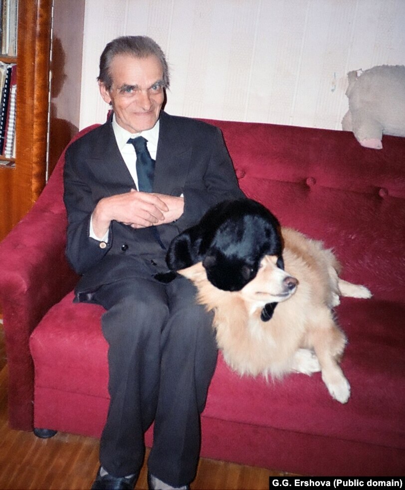Soviet Linguist Yuri Knorozov, who deciphered the Mayan scripts, listed ...