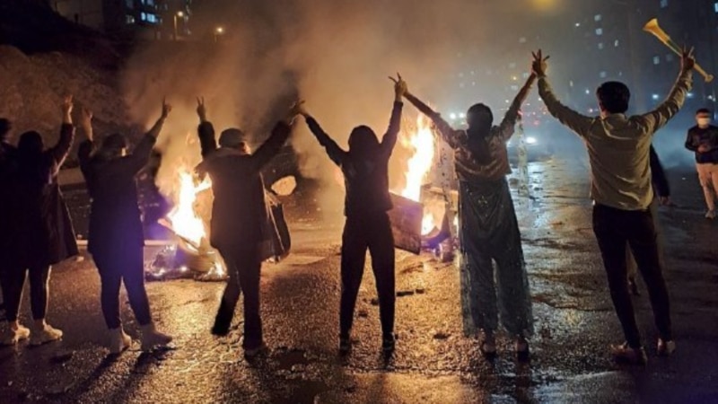 Iranian Student Organization Raises Concern About Five Female Students Arrested After Protest