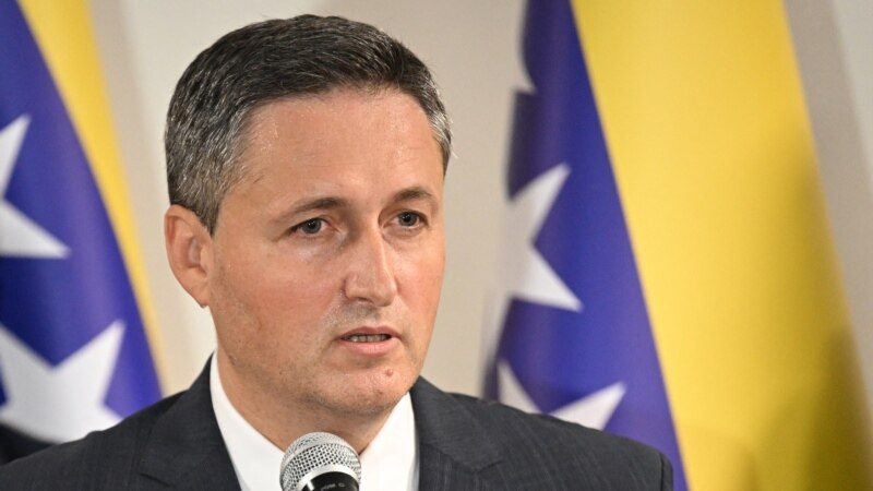 Bećirović dao 'sedam dana' međunarodnoj zajednici da reaguje na odluku RS