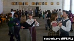 Народныя танцы ў Магілёве, люты 2012