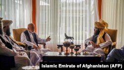 Перамовы экс-прэзыдэнта Афганістану Хаміда Карзая з прадстаўнікамі талібаў, 18 жніўня 2021 г.