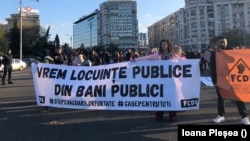 Manifestație organizată în București, pe 12 noiembrie 2022, de conștientizare a drepturilor pe care le au chiriașii, chiar și cei fără contract, și de apel la construirea de locuințe sociale publice.