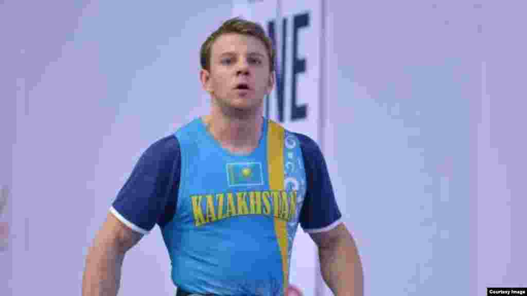 Казахстанец Кирилл Павлов занял четвертое место. Алматы, 12 ноября 2014 года.