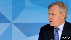 Secretary-General Jaap de Hoop Scheffer said at NATO headquarters on April 29 that the move "does not mean we will suddenly agree on everything."