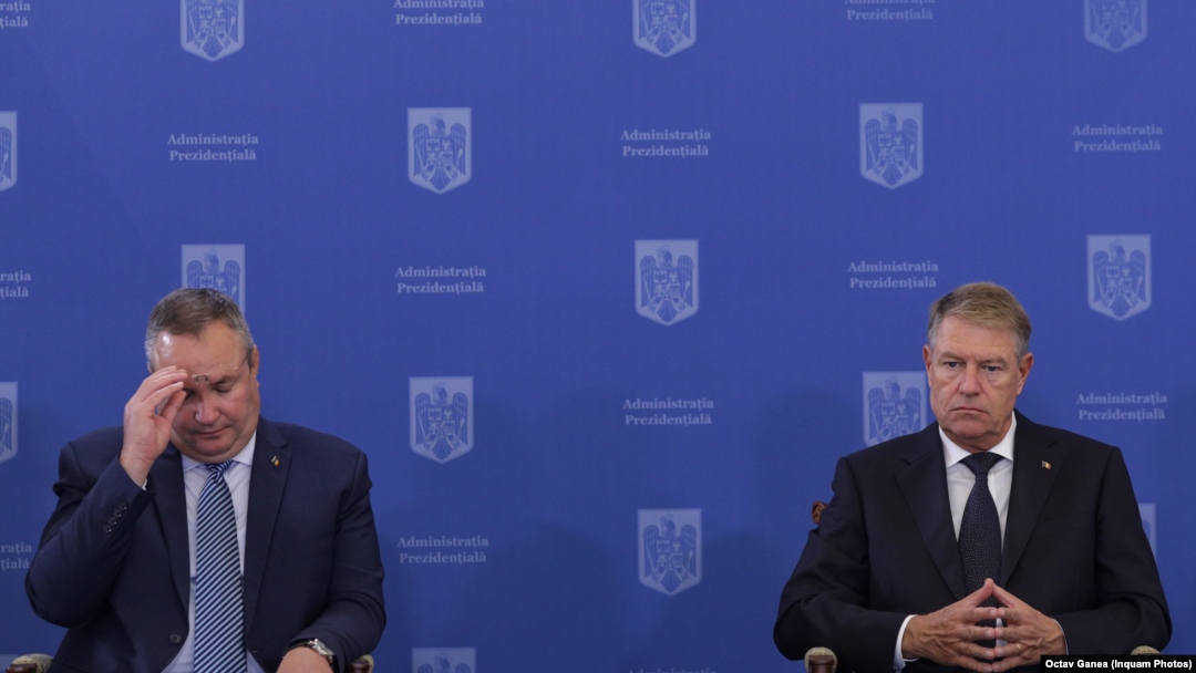 Președintele Klaus Iohannis și premierul Nicolae Ciucă au gestionat greșit criza declanșată de greva profesorilor și au pierdut. 