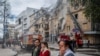 На місці ракетного удару в Харкові рятувальні роботи призупинили, ліквідують пожежу – ДСНС