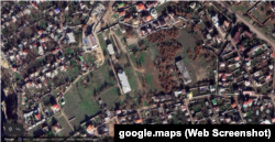 Военный городок в районе мыса Лермонтова, скриншот карты Google, дата спутниковой съемки – 29 января 2020 года