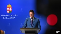Gulyás Gergely Miniszterelnökséget vezető miniszter a Kormányinfó sajtótájékoztatón 2022. szeptember 8-án