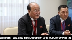 Чрезвычайный и Полномочный Посол КНДР в России Син Хон Чхоль