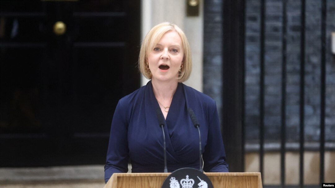 Noul premier al Marii Britanii, Liz Truss, a transmis că principalele ei priorități sunt rezolvarea problemelor ce țin de economie, de criza energetică și de situația sistemului de sănătate național.