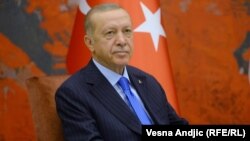 "Uskoro će biti razmenjeno 200 zatvorenika na osnovu sporazuma strana", rekao je turski predsednik ocenjujući da se radi o "znatnom" napretku u sukobu.