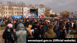 Мітинг на підтримку зовнішньополітичного курсу Володимира Путіна в Севастополі, 3 лютого 2018 року