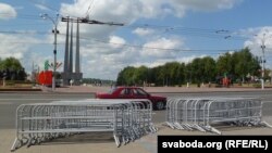 Зьлева ад плошцы Перамогі — парк Пераможцаў